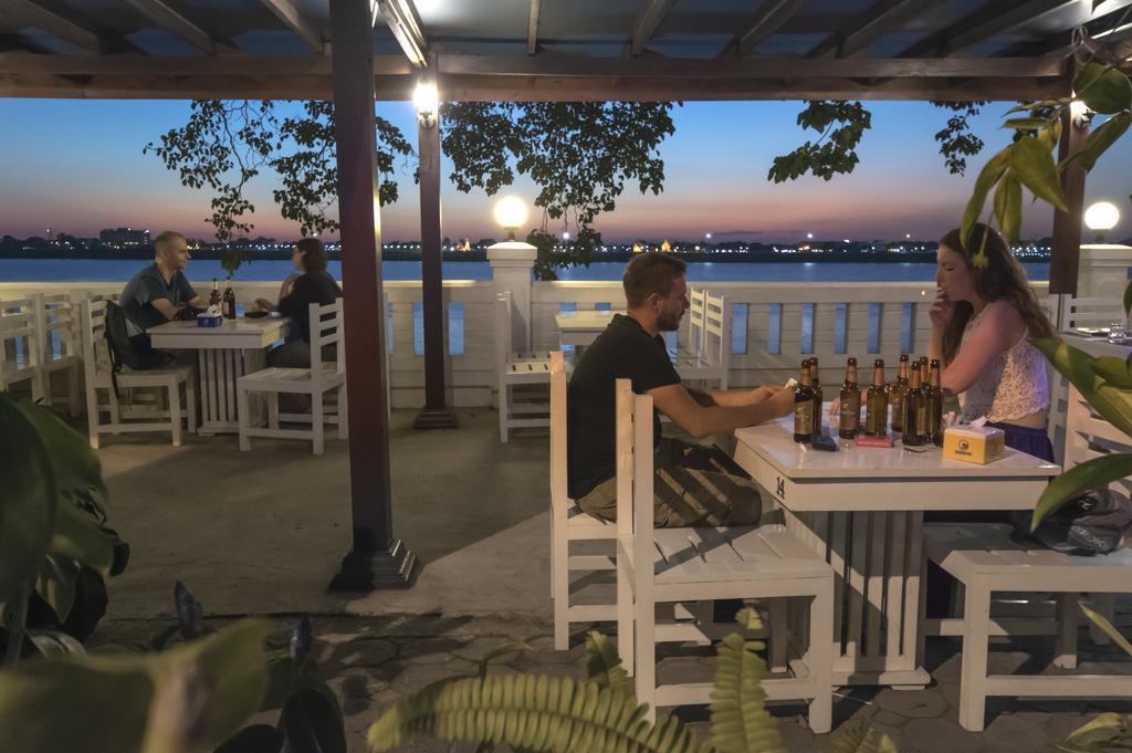 Le Bouton D'Or Boutique Hotel Thakhek Eksteriør billede